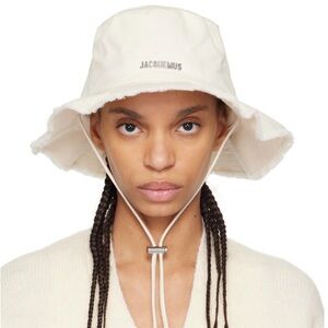 Jacquemus bucket hat